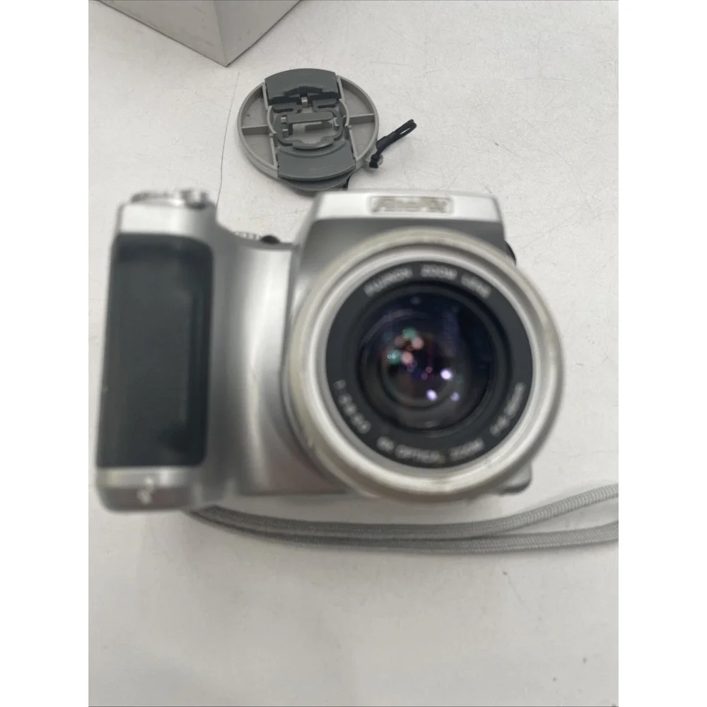 Fujifilm finepix s3100